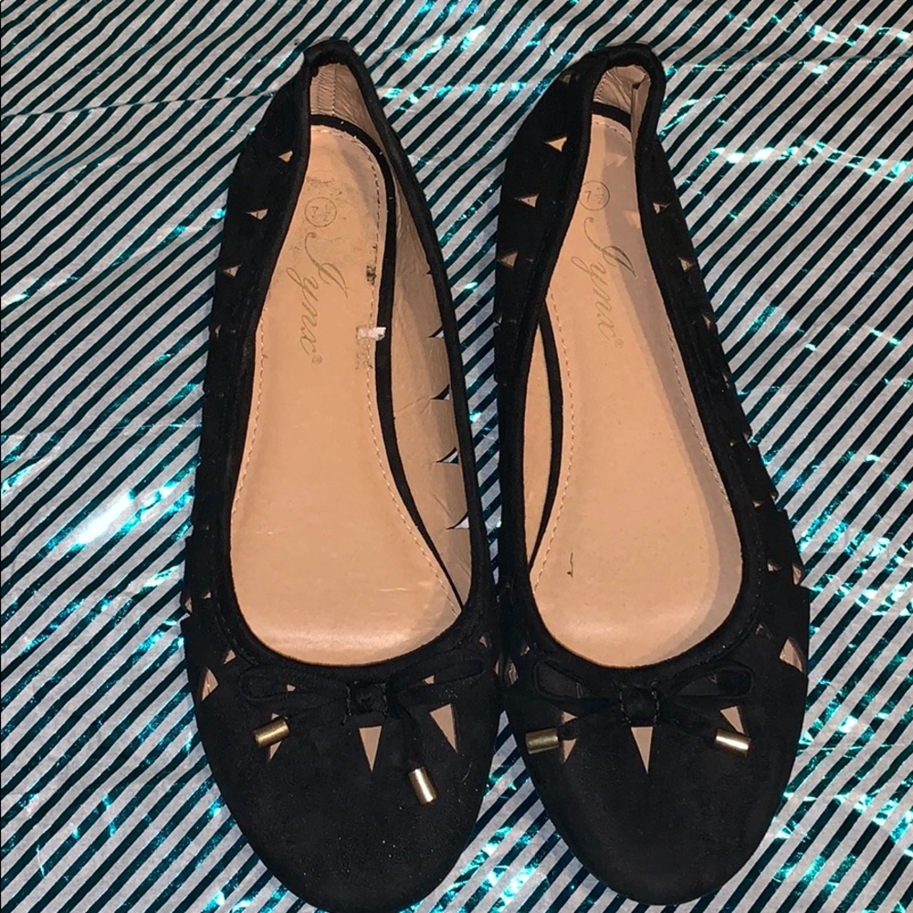 ✨NEW BLACK FLATS✨